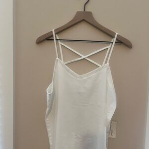 Universal Thread White Crisscross Tank Top sz L